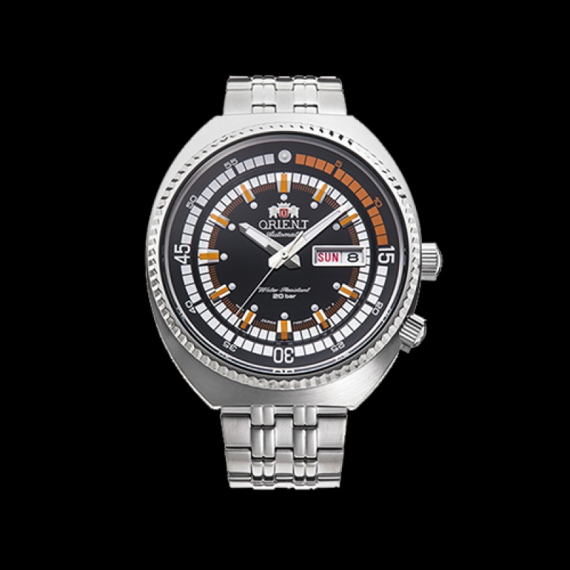 ORIENT: Mechanical Sports Watch, Metal Strap - 43.5mm (RA-AA0E05B)